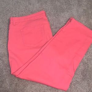 Jennifer Lopez Capris- Salmon